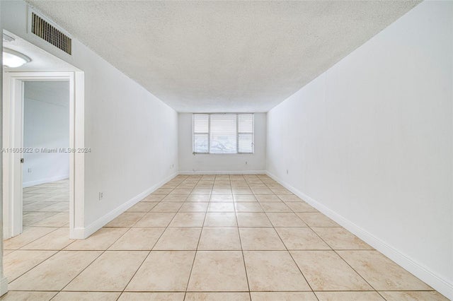 3 of 16 - 1805 Sans Souci Blvd 122, North Miami, FL