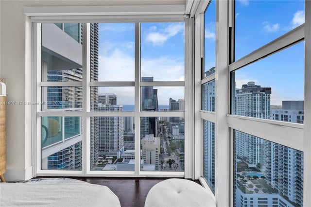 4 of 32 - 951 Brickell Ave Ph4111, Miami, FL
