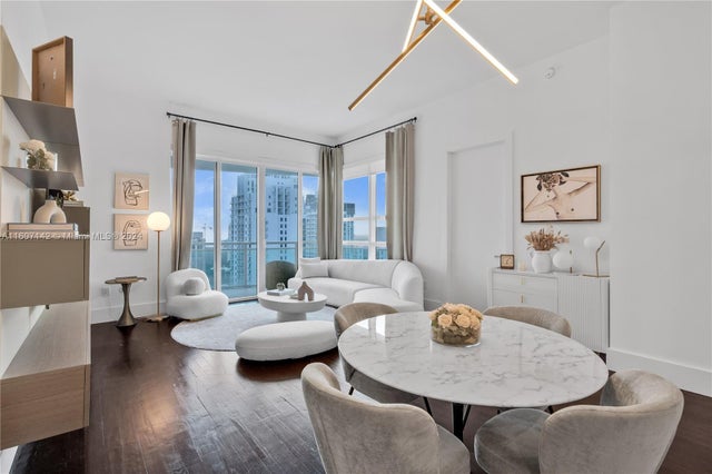 5 of 32 - 951 Brickell Ave Ph4111, Miami, FL