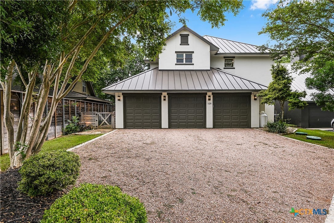 Lake McQueeney Homes For Sale The Lakefront Group