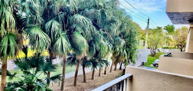1 of 14 - 2350 Ne 135th St 212, North Miami, FL