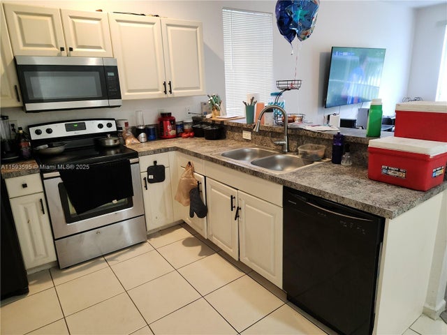 1 of 49 - 1945 Marsh Harbor Dr 1945, Riviera Beach, FL