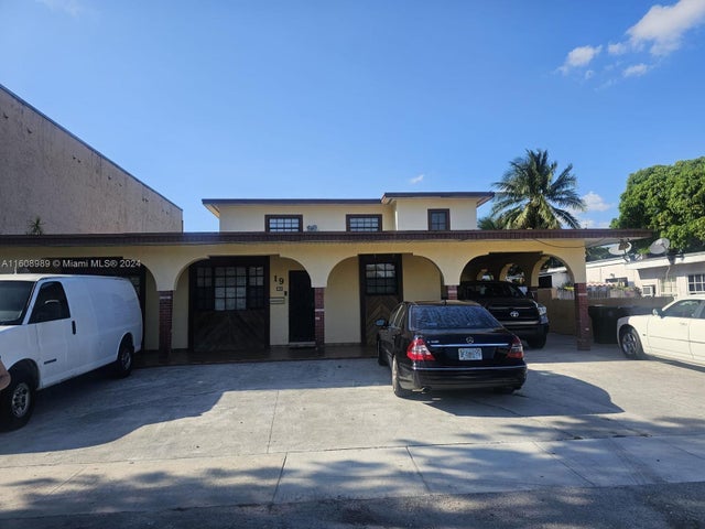1 of 6 - 19 E 45th St, Hialeah, FL