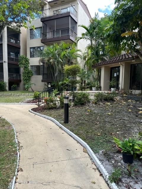 3 of 19 - N/A, Lauderhill, FL