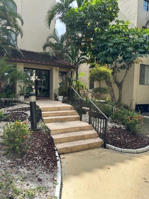 4 of 19 - N/A, Lauderhill, FL