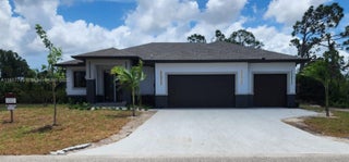 Photo of Listing #A11607705