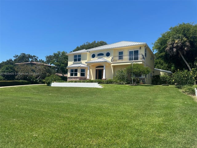 4 of 96 - 1613 N Indian River Drive, Cocoa, FL