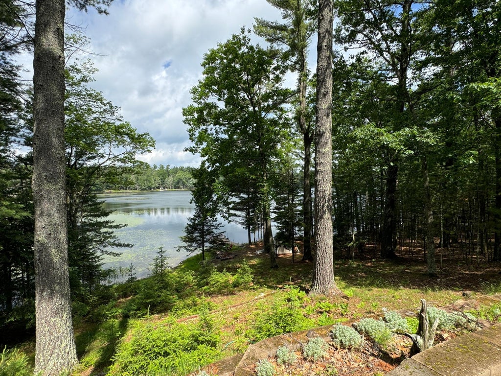 6035 Twin Lake Rd E, Hazelhurst MLS 207485