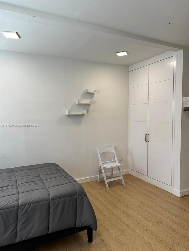 5 of 11 - 642 Michigan Ave 6, Miami Beach, FL