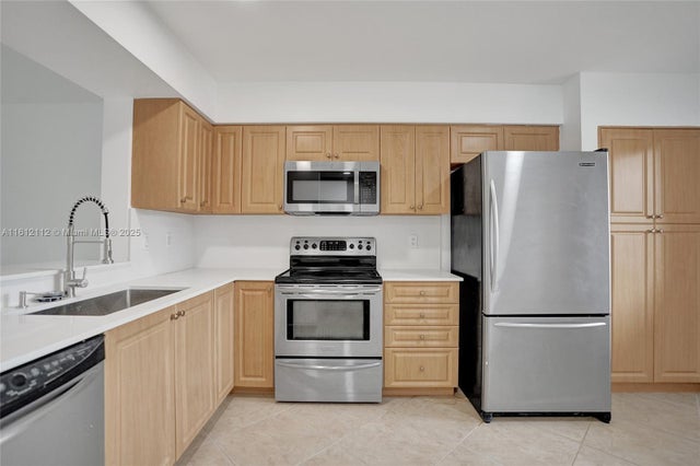 5 of 38 - 6241 Pointe Regal Cir 103, Delray Beach, FL