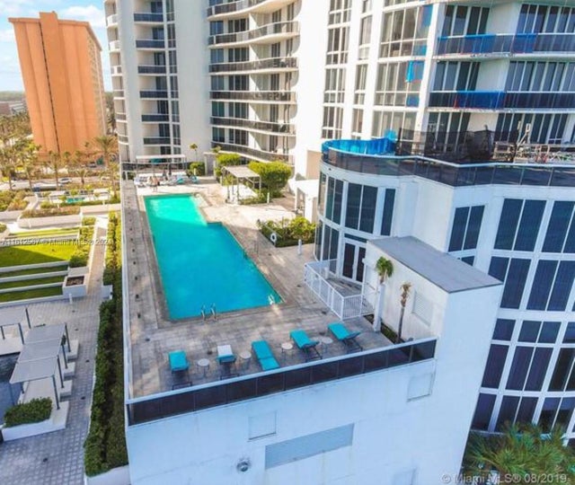 5 of 53 - 16001 Collins Ave 1002, Sunny Isles Beach, FL