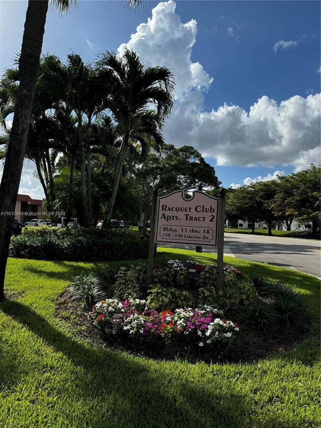 2 of 25 - 150 Lakeview Dr 201, Weston, FL