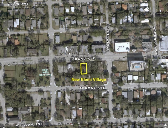 1 of 6 - 3340 Grand Ave, Miami, FL