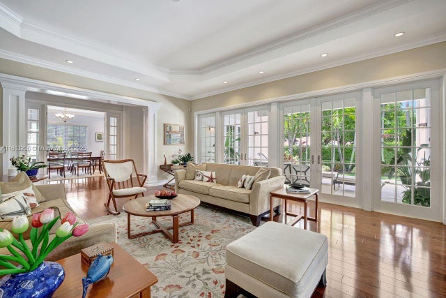 5 of 23 - 797 Ridgewood Rd, Key Biscayne, FL