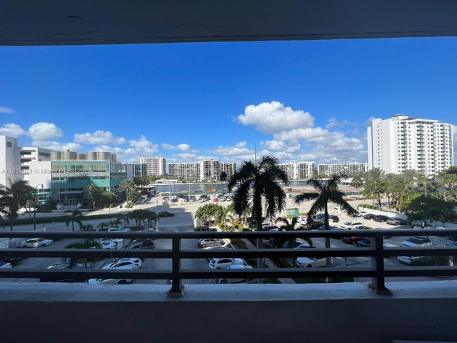 1 of 16 - N/A, Hollywood, FL