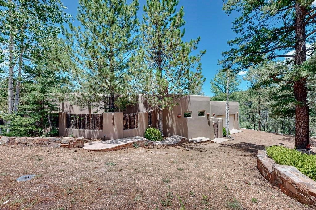 1437 Tesuque Creek, Santa Fe Property Listing MLS® 202402629