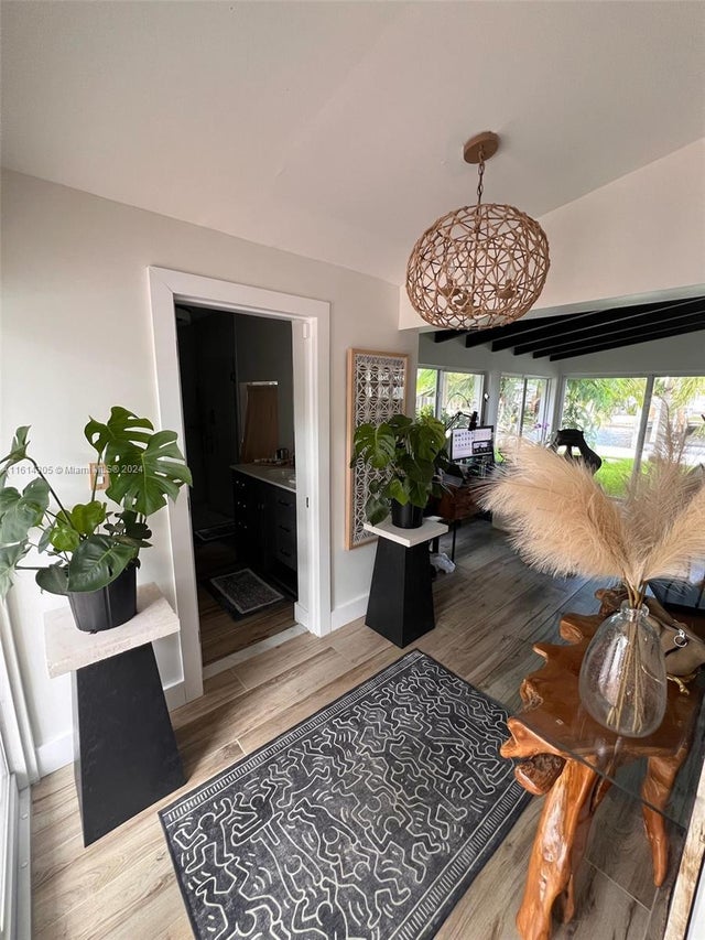 2 of 40 - 2156 Ne 18th Ave, Wilton Manors, FL