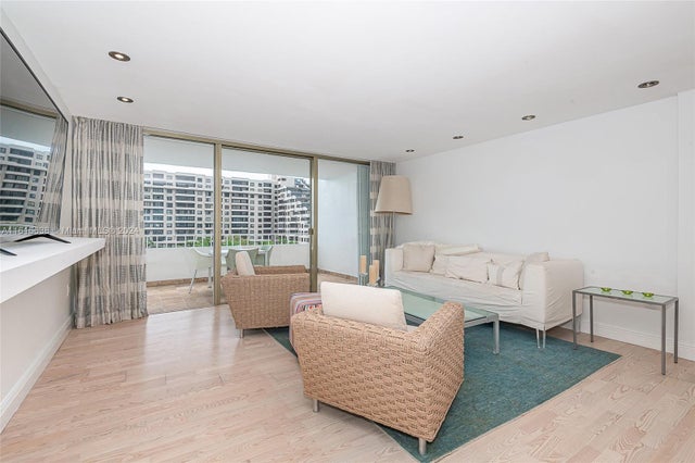 4 of 27 - 199 Ocean Lane Dr 611, Key Biscayne, FL