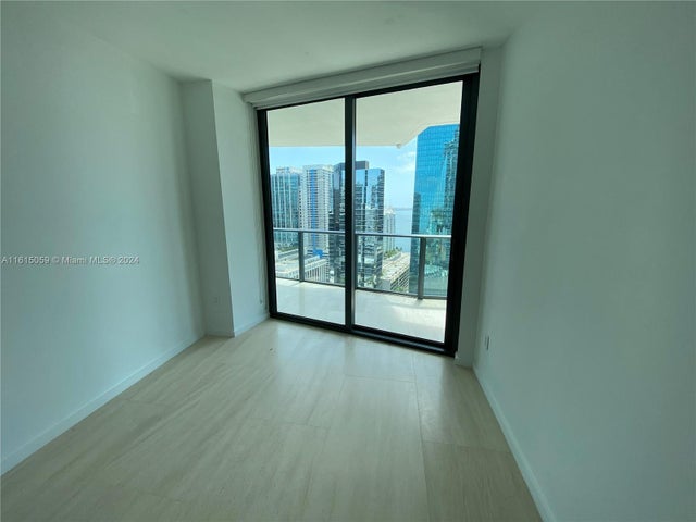 3 of 33 - 1300 S Miami Ave 2405, Miami, FL