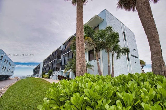1 of 50 - 2810 N Beach Rd D108, Englewood, FL