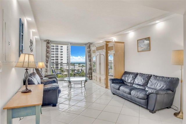 5 of 20 - 9273 Collins Ave 507, Surfside, FL