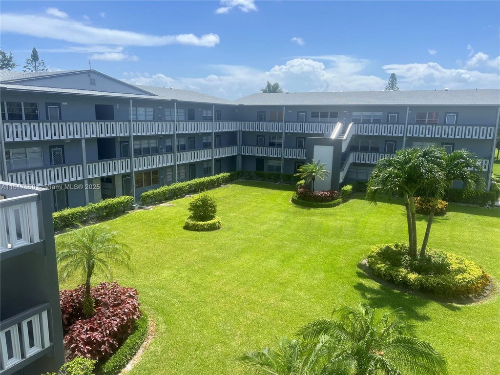 155 Suffolk D D, Boca Raton