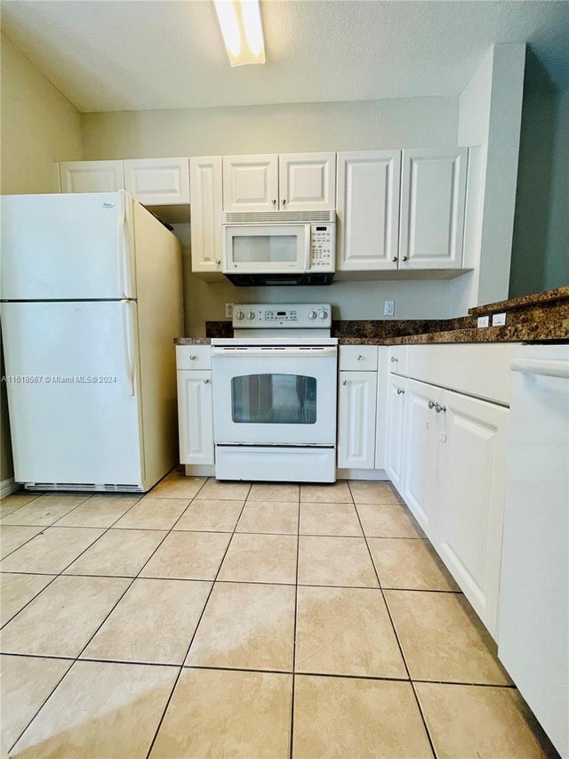 5 of 24 - 1904 Alamanda Way 1904, Riviera Beach, FL