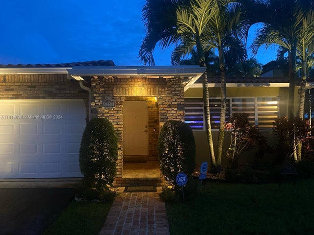 2 of 84 - 1154 Jefferson St, Hollywood, FL