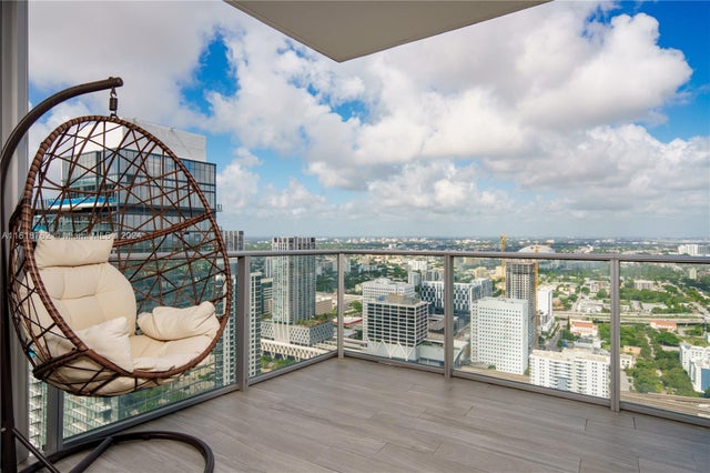 2 of 42 - 851 Ne 1st Ave 4406, Miami, FL