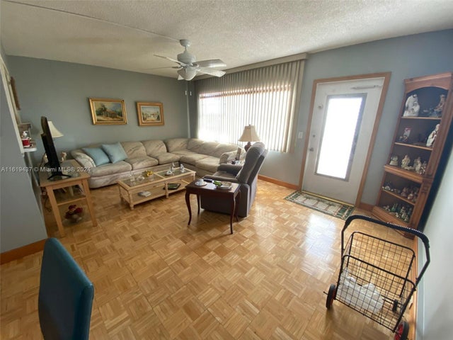 3 of 11 - 430 Southampton B 430, West Palm Beach, FL