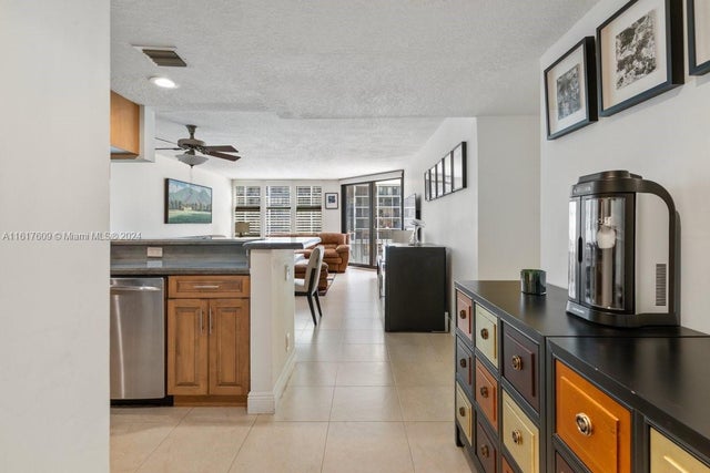 4 of 32 - 1915 Brickell Ave C506, Miami, FL