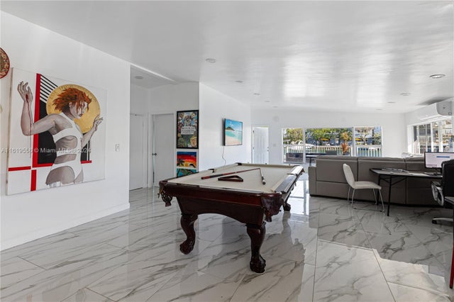 3 of 16 - 8221 Crespi Blvd, Miami Beach, FL
