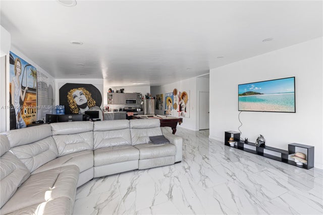 4 of 16 - 8221 Crespi Blvd, Miami Beach, FL