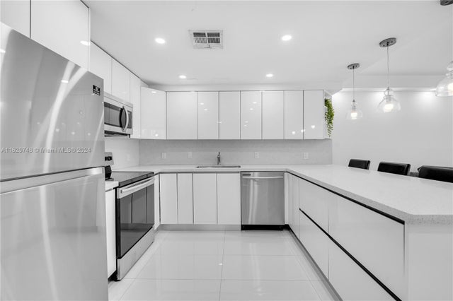 1 of 29 - 100 Bayview Dr 430, Sunny Isles Beach, FL