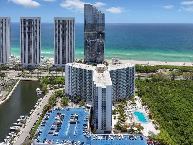 2 of 29 - 100 Bayview Dr 430, Sunny Isles Beach, FL