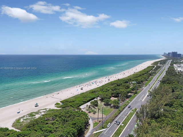 3 of 29 - 100 Bayview Dr 430, Sunny Isles Beach, FL