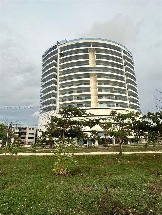 1 of 15 - 70# 8 Cartagena 807, , 
