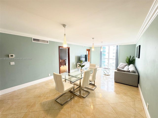 4 of 48 - 3901 S Ocean Dr 7o, Hollywood, FL
