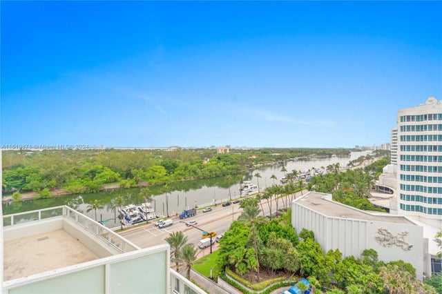 3 of 58 - 4401 Collins Ave 1007, Miami Beach, FL