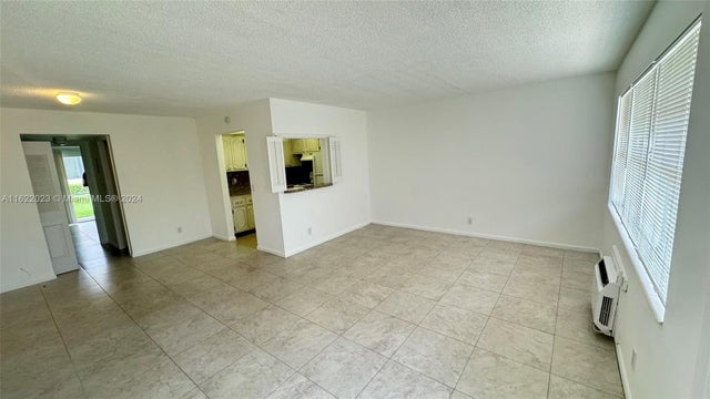 2 of 31 - 18 Hastings B 18, West Palm Beach, FL
