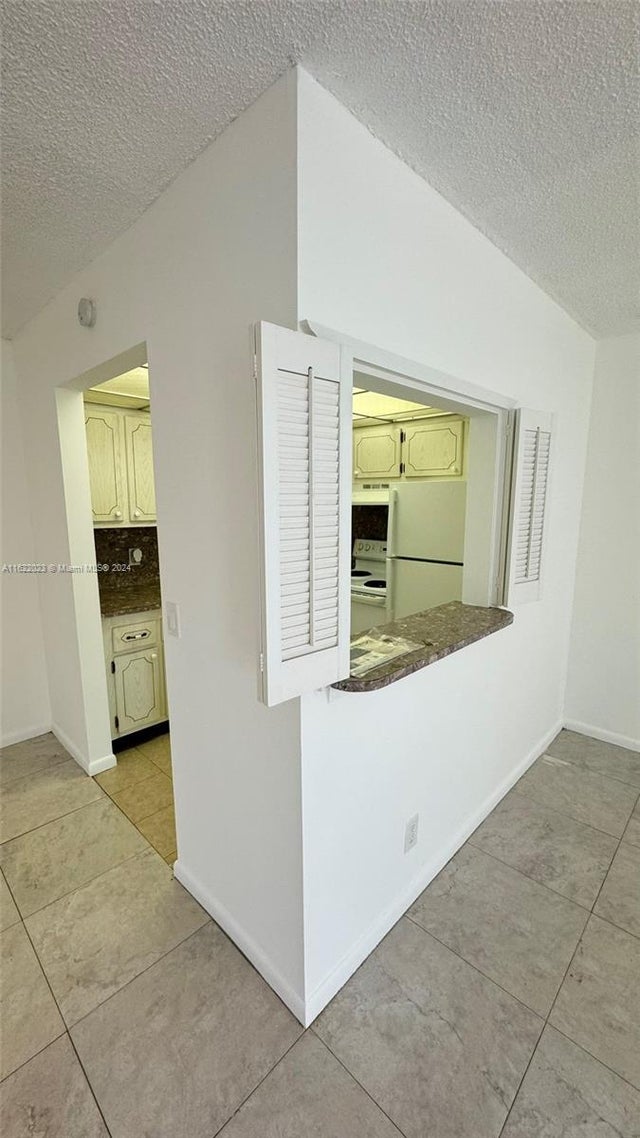 3 of 31 - 18 Hastings B 18, West Palm Beach, FL