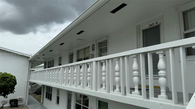 1 of 37 - 163 Coventry G 163, West Palm Beach, FL