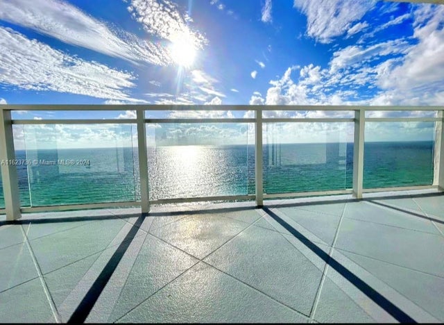 5 of 49 - 2030 S Ocean Dr 2220, Hallandale Beach, FL