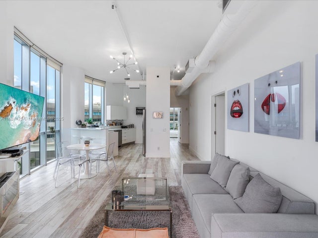 1 of 45 - 3029 Ne 188th St 725, Aventura, FL