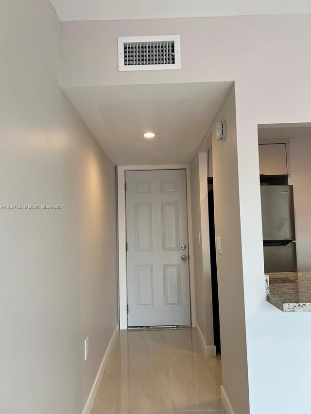 3 of 17 - 6580 W Flagler St 309, Miami, FL