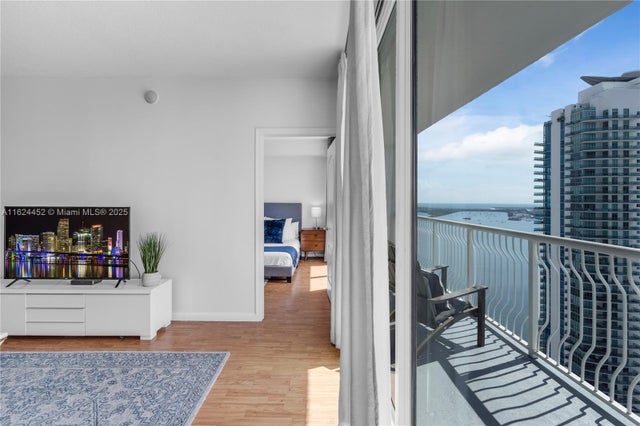 5 of 49 - 1200 Brickell Bay Dr 4209, Miami, FL
