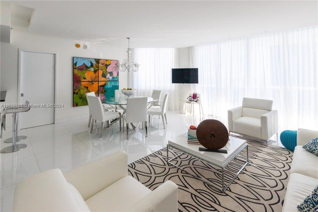 4 of 27 - 2711 S Ocean Dr 2506, Hollywood, FL