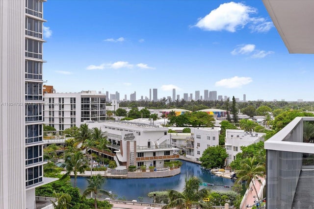 2 of 20 - 2401 Collins Ave 906, Miami Beach, FL