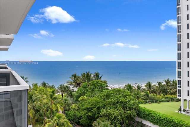 3 of 20 - 2401 Collins Ave 906, Miami Beach, FL