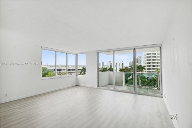 3 of 14 - 1200 West Ave 515, Miami Beach, FL